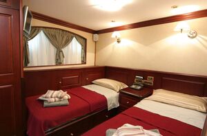 Twin Cabin