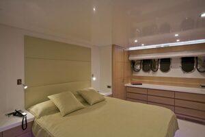 VIP cabin
