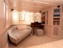 Sofa Guest Cabin