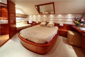 Double Cabin