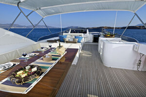 Sundeck
