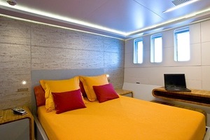 Double Cabin