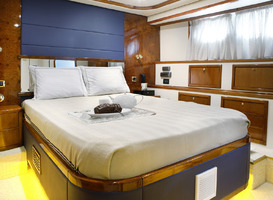 Double Cabin b