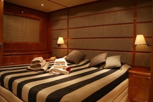 Double cabin