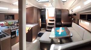 Saloon & Galley