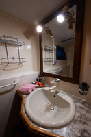 Twin_Bathroom Lower Rear Deck Wet Head