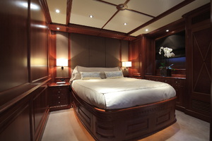 Double Cabin