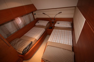 Twin Cabin